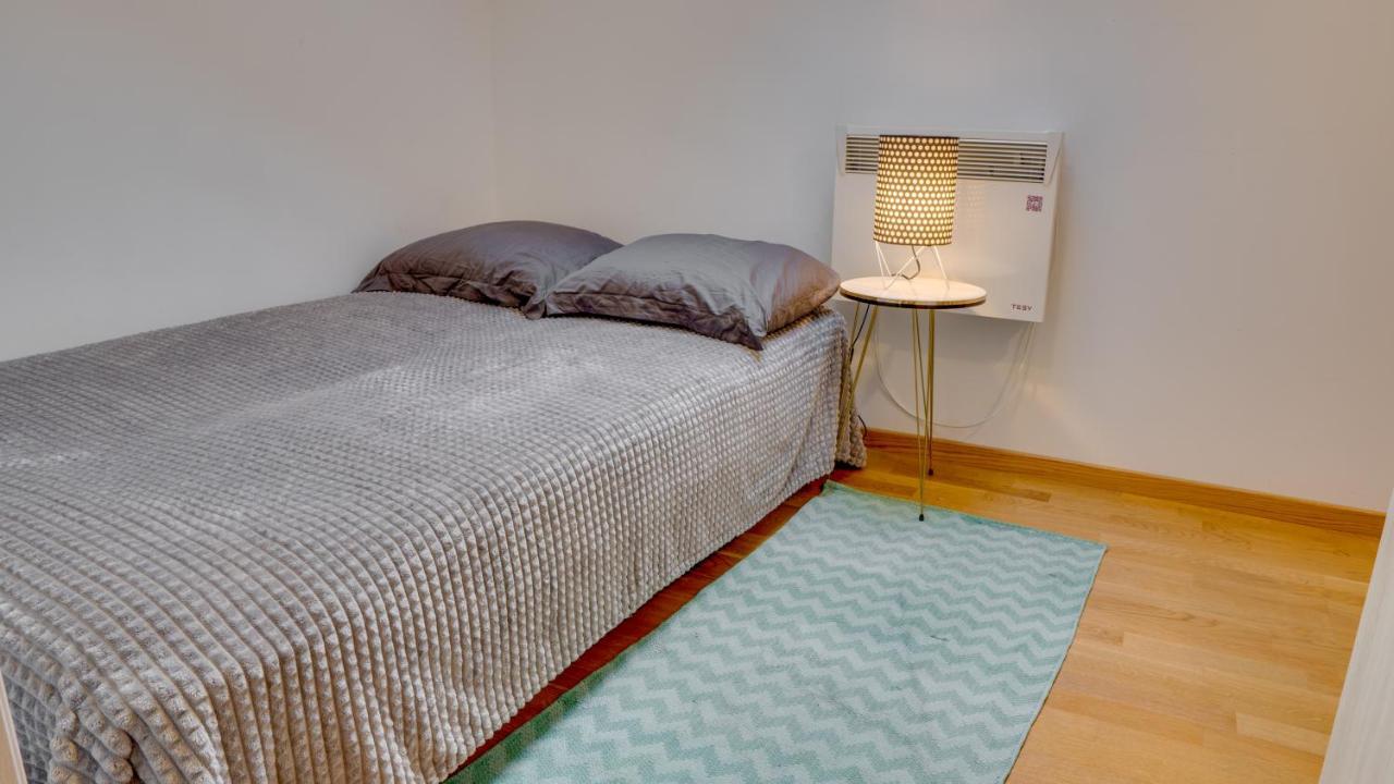 Spa Apartment Yang - Hot Tub, Sauna, Spa Novi Sad Extérieur photo