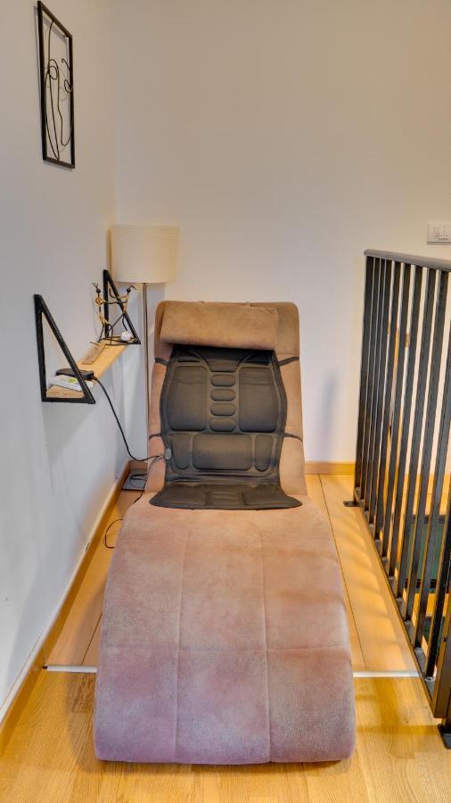 Spa Apartment Yang - Hot Tub, Sauna, Spa Novi Sad Extérieur photo