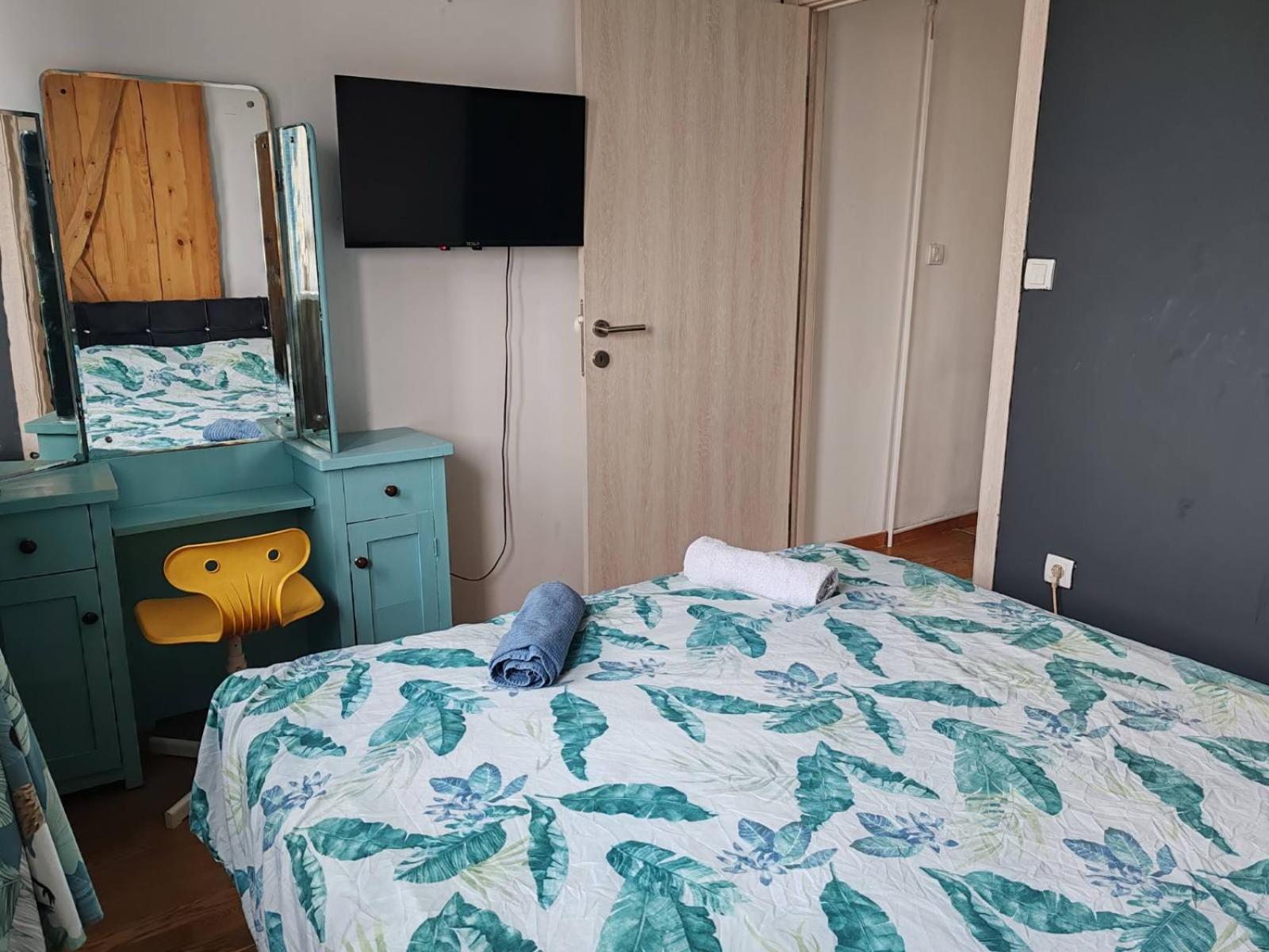 Spa Apartment Yang - Hot Tub, Sauna, Spa Novi Sad Extérieur photo